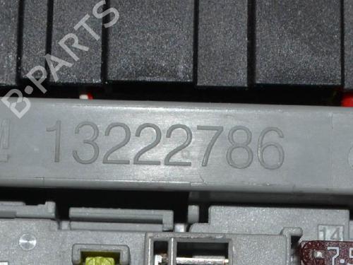 Fuse box OPEL ASTRA J (P10) 1.7 CDTI (68) | BP7081521E1 