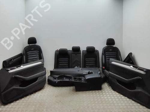 seats-set-vw-arteon-3h7-3h8-2017-38960399 main image