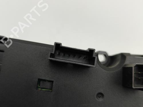 Switch MERCEDES-BENZ S-CLASS (W220) S 320 (220.065, 220.165) | BP24580730I30 