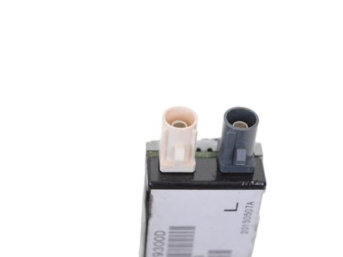 Electronic module TESLA MODEL S (5YJS) 70D AWD | BP36043812M83 - Image 4