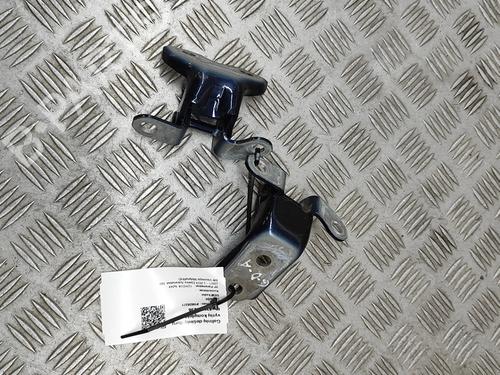 hingedoor-check-strap-toyota-bz4x-_eam1_-2021-28560699 main image