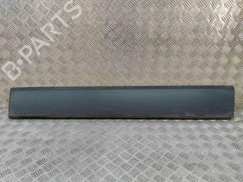 Used Door moulding trim OPEL VIVARO B Van (X82) 1.6 CDTI (05) (140 hp) 18036877