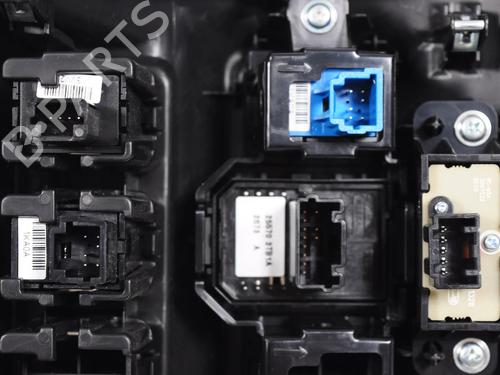 Switch NISSAN NOTE (E12) 1.2 | BP9901320I30