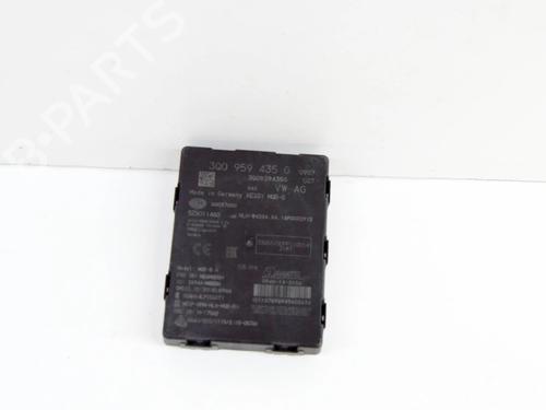 Used Electronic module SKODA SUPERB III Estate (3V5) 2.0 TDI (150 hp) 13029788