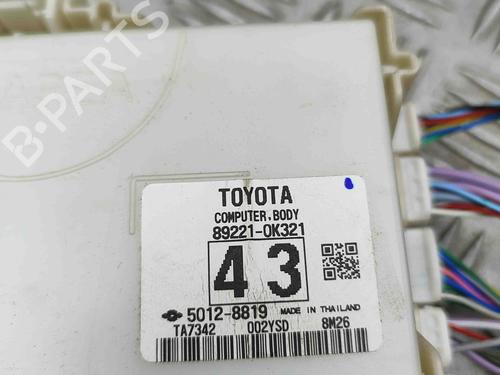 Fuse box TOYOTA HILUX VIII Pickup (_N1_) 2.4 D 4WD (GUN125_, GUN125R) | BP29459443E1 