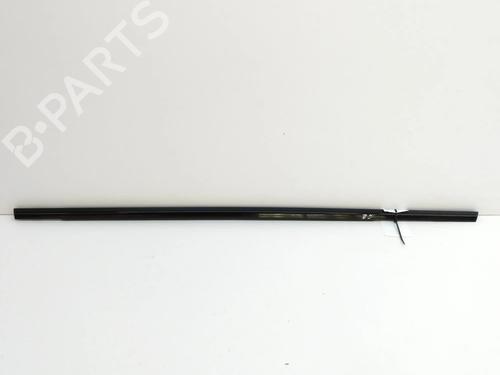 right-rear-door-panel-jaguar-f-pace-x761-20-td4-awd-hk8325596ae-2015-17865174 main image