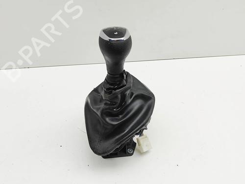 Used Gear lever Gear lever IVECO DAILY VI Platform/Chassis 35S21, 35C21, 40C21, 45C21, 50C21, 60C21, 65C21, 70C21 (205 hp) 33386145 33386145