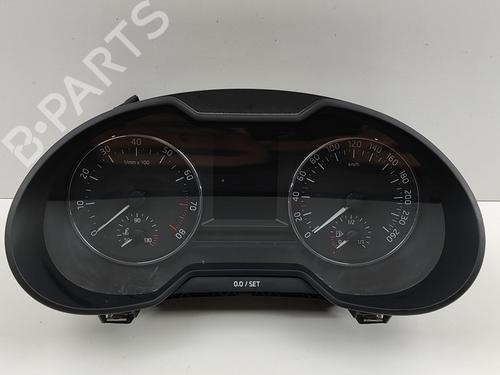 Used Instrument cluster SKODA OCTAVIA III Combi (5E5, 5E6) 1.8 TSI 4x4 (180 hp) 26658421
