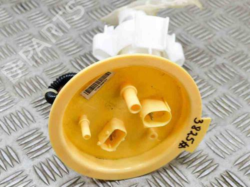 Used Fuel pump BMW 6 Coupe (F13) 640 d (313 hp) 11682000