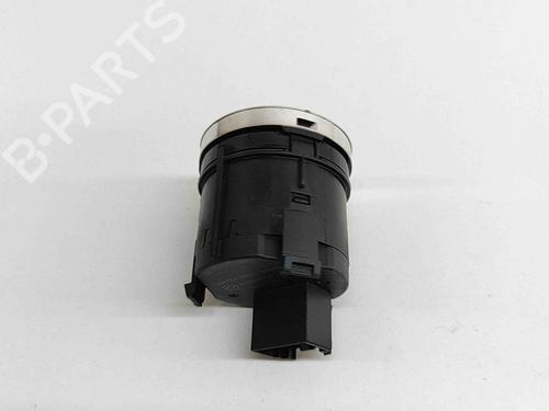 Switch SSANGYONG KORANDO (C300) E-Motion | BP27776754I30