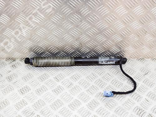 tailgate-lift-support-bmw-7-g11-g12-2015-2016-2017-2018-2019-2020-2021-2022-27757023 main image