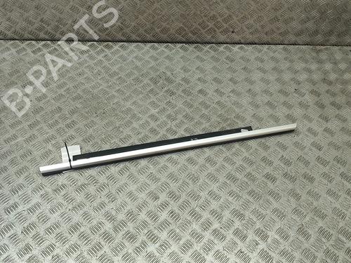 door-moulding-trim-audi-q3-8ub-8ug-2011-2012-2013-2014-2015-2016-2017-2018-2019-2020-28416929 main image