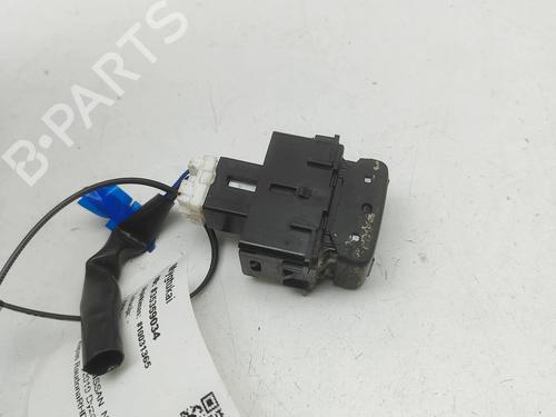 Switch NISSAN NAVARA NP300 Pickup (D23, D23T) 2.3 dCi 4x4 (D231, D23T) | BP34218182I30  - Image 5