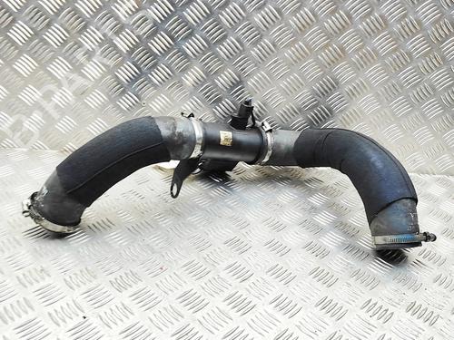 Tuyau d'intercooler Tuyau d'intercooler 39458173 39458173