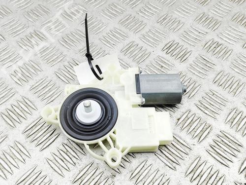 Used Right rear window motor BMW X7 (G07) xDrive 40 i Mild Hybrid (381 hp) 32269526