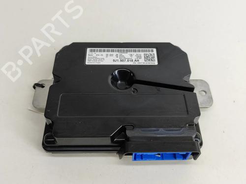 Used Electronic module Electronic module PORSCHE TAYCAN Cross Turismo (Y1B) 4S Performance Battery Plus (Y1BDB1) (571 hp) 27772981 27772981