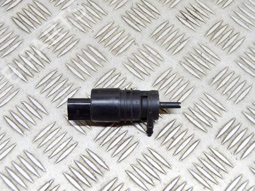 Used Washer pump BMW 3 (F30, F80) 318 i (136 hp) 14644397