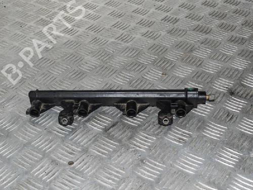 Used Injection rail CITROËN DS3 (SA_) 1.4 VTi 95 (95 hp) 6716050