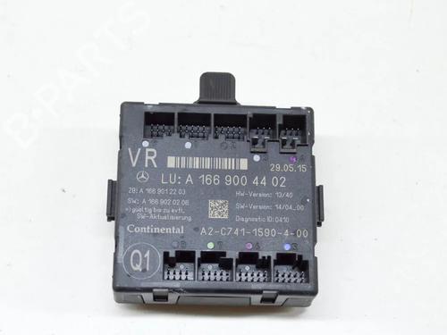 Used Electronic module Electronic module MERCEDES-BENZ GL-CLASS (X166) GL 350 CDI / BlueTec 4-matic (166.823, 166.824) (258 hp) 8838529 8838529