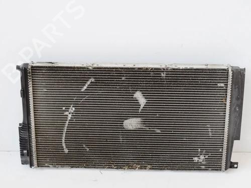 Used Water radiator Water radiator 6739178 6739178