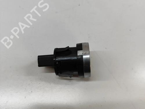 Switch JAGUAR F-PACE (X761) 2.0 P400e Plug-in Hybrid | BP28275731I30