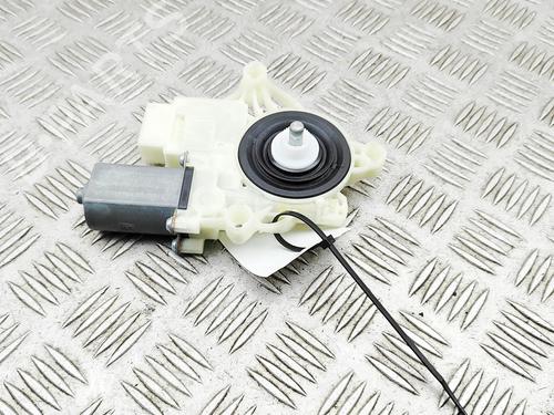 Right rear window motor BMW X7 (G07) xDrive 40 i Mild Hybrid | BP32269526E22 - Image 3