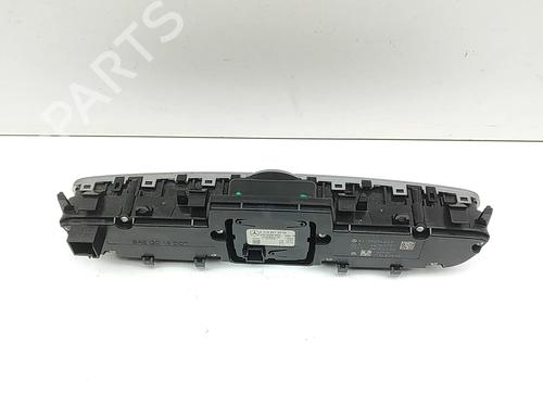 Switch MERCEDES-BENZ E-CLASS (W213) AMG E 43 4-matic (213.064) | BP31926444I30