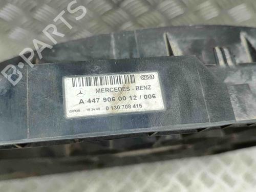 Radiator fan MERCEDES-BENZ VITO Van (W447) 111 CDI (447.601, 447.603, 447.605) | BP20982194M35 
