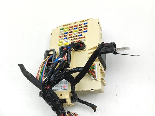 Zekeringkast KIA CEE'D (JD) 1.6 CRDi 110 (110 hp) 30005340