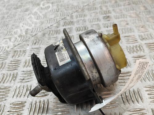 Used Engine mount BMW X5 (F15, F85) xDrive 30 d (258 hp) 27533157