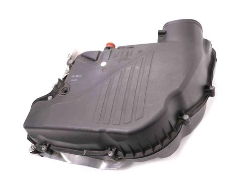 Used Air filter box BMW 7 (F01, F02, F03, F04) 750 i (450 hp) 30225299