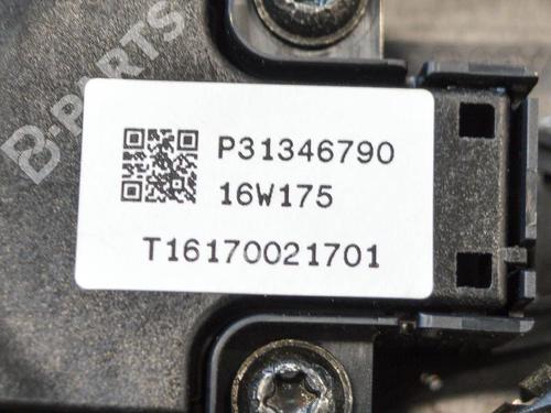 Switch VOLVO XC90 II (256) D5 AWD | BP8836591I30