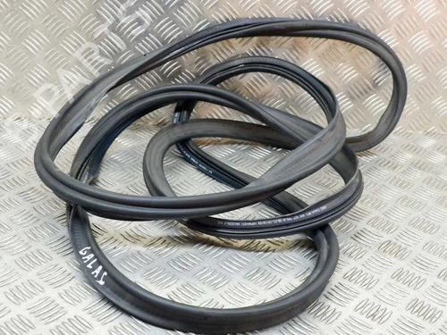 rubber-door-seal-audi-a7-sportback-4ka-2017-27752481 main image