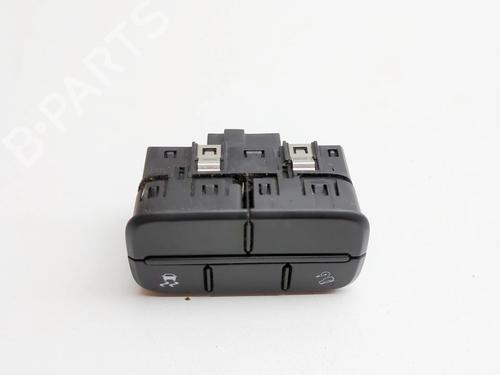 Kombi Kontakt / Stilkkontakt Kombi Kontakt / Stilkkontakt 39205155 39205155