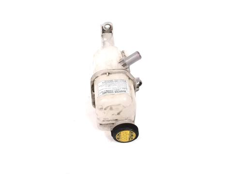Expansion tank TOYOTA PRIUS (_W3_) 1.8 Hybrid (ZVW3_) | BP30214725C120 
