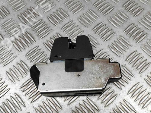 Tailgate lock PEUGEOT 2008 II (UD_, US_, UY_, UJ_, UR_, UC_) 1.2 Hybrid 136 (URHPYC, USHPY) | BP28553016C101 