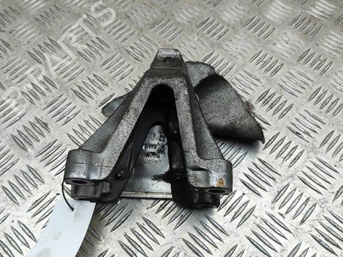 Suporte Suporte BMW 5 (E60) 530 d (211 hp) 35982552 35982552