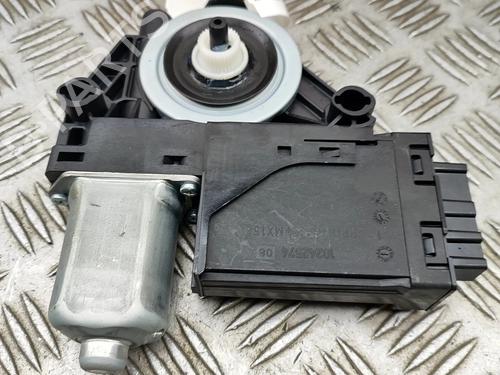 Used Right rear window motor VOLVO XC40 (536) B4 Mild-Hybrid (197 hp) 30679081