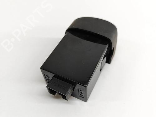 Switch HYUNDAI SANTA FÉ I (SM) 2.0 CRDi All-wheel Drive | BP23247746I30  - Image 5