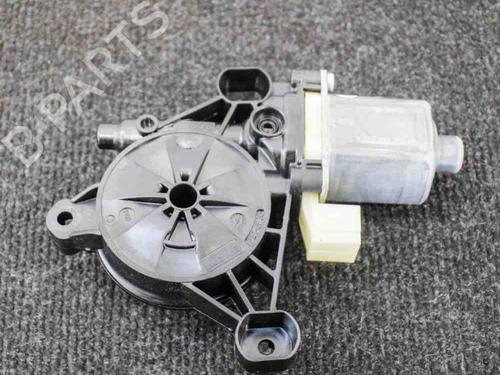 Rudehejsemotor bagstkærm højre VW TIGUAN (AD1, AX1) 2.0 TDI (150 hp) 6748384