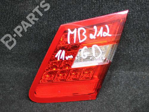 Used Right tailgate light MERCEDES-BENZ E-CLASS (W212) E 300 CDI / BlueTEC (212.020, 212.021, 212.027) (231 hp) 6718302