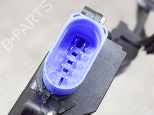 Front right lock VW TOURAN (1T3) 2.0 TDI | BP10527464C97 