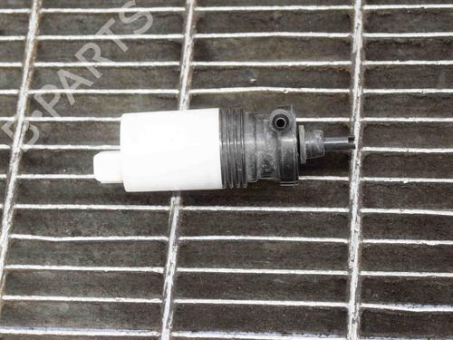 Lygtevasker VOLVO XC60 I SUV (156) D4 AWD (181 hp) 14612359