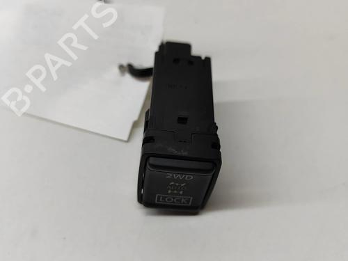 Used Switch NISSAN QASHQAI II (J11, J11_) 1.6 dCi ALL MODE 4x4-i (130 hp) 16258740