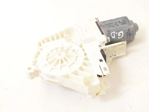 Used Right rear window motor Right rear window motor SKODA SUPERB II (3T4) 2.0 TDI (170 hp) 33338854 33338854
