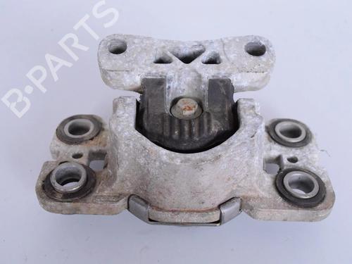 Used Engine mount JAGUAR E-PACE (X540) 2.0 D150 AWD (150 hp) 30575313