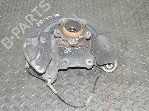 Used Left rear steering knuckle Left rear steering knuckle BMW 5 (G30, F90) 530 d (265 hp) 30285140 30285140