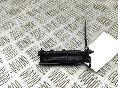 rear-bumper-bracket-audi-a4-allroad-b9-8wh-8wj-2016-35727215 main image