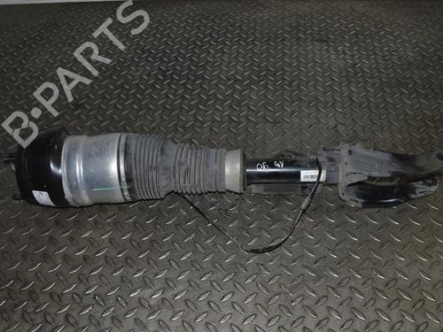 Used Right front shock absorber MERCEDES-BENZ GLS (X166) 350 d 4-matic (166.824) (258 hp) 30218502