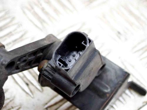 Electronic sensor JAGUAR F-PACE (X761) 2.0 TD4 AWD | BP28061891M84